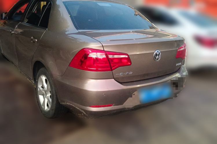 Used Volkswagen Bora 2015 Value Edition 1.6L Automatic Comfort Version Rear Left 45 Deg
