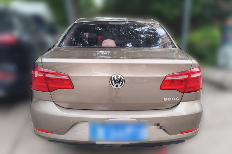 Used Volkswagen Bora 2015 Zhuihui Edition 1.6L Manual Comfort Model Rear