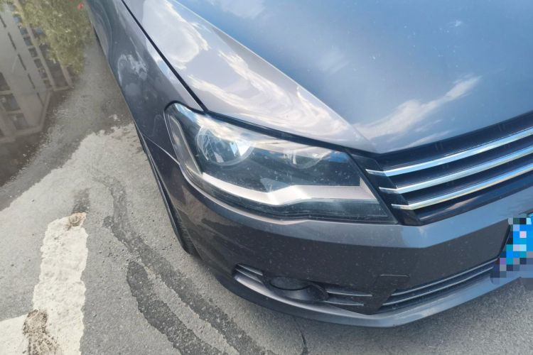 Used Volkswagen Bora 2015 Zhuihui Edition 1.6L Manual Comfort Model Right Front Headlight