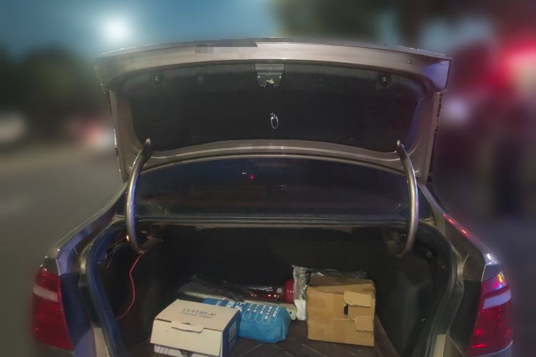 Used Volkswagen Bora 2015 Qihui Edition 1.6L Automatic Fashion Model Trunk