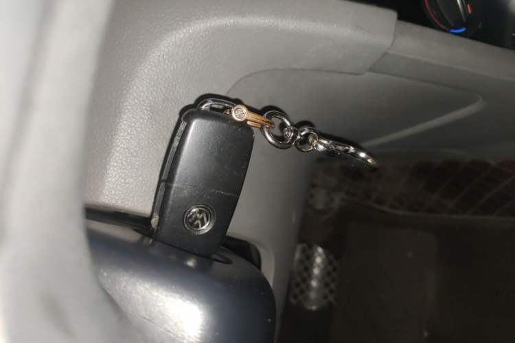 Used Volkswagen Bora 2015 Qihui Edition 1.6L Automatic Fashion Model Vehicle Key