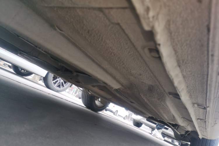 Used Volkswagen Bora 2015 Zhuihui Edition 1.6L Manual Comfort Model Chassis Front Left