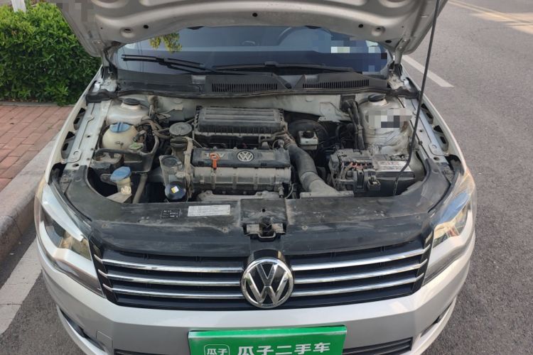 Used Volkswagen Bora 2015 Zhuihui Edition 1.6L Manual Comfort Model Engine Bay