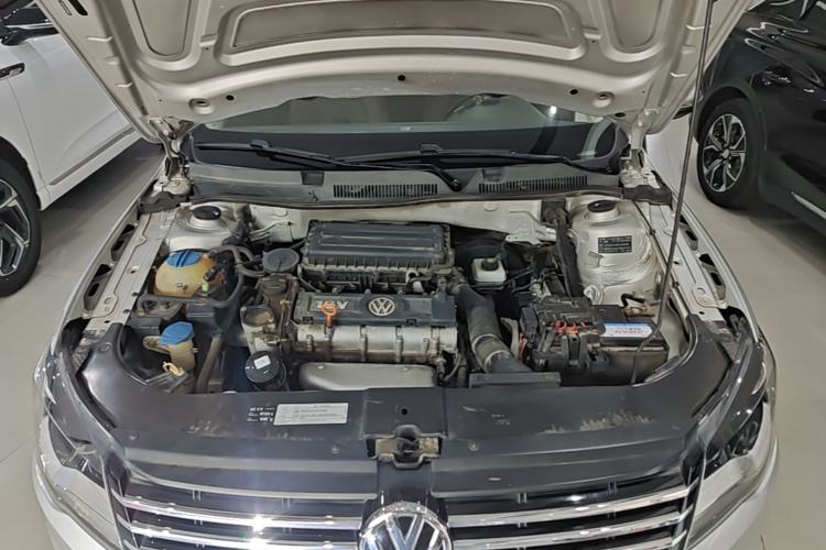 Used Volkswagen Bora 2015 Zhuihui Edition 1.6L Manual Comfort Model Engine Bay