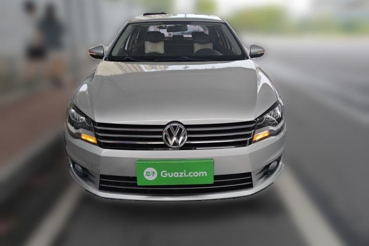 Used Volkswagen Bora 2015 Value Edition 1.6L Automatic Comfort Version Front