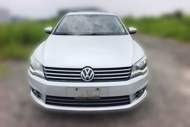 Used Volkswagen Bora 2015 Value Edition 1.6L Automatic Comfort Version Front