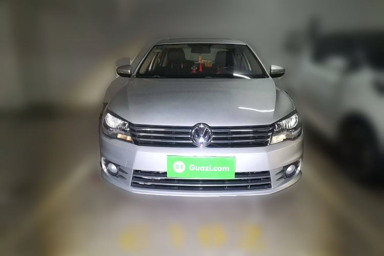 Used Volkswagen Bora 2015 Value Edition 1.6L Automatic Comfort Version Front