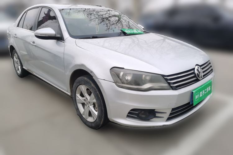 Used Volkswagen Bora 2015 Zhuihui Edition 1.6L Manual Comfort Model Front Right 45 Deg