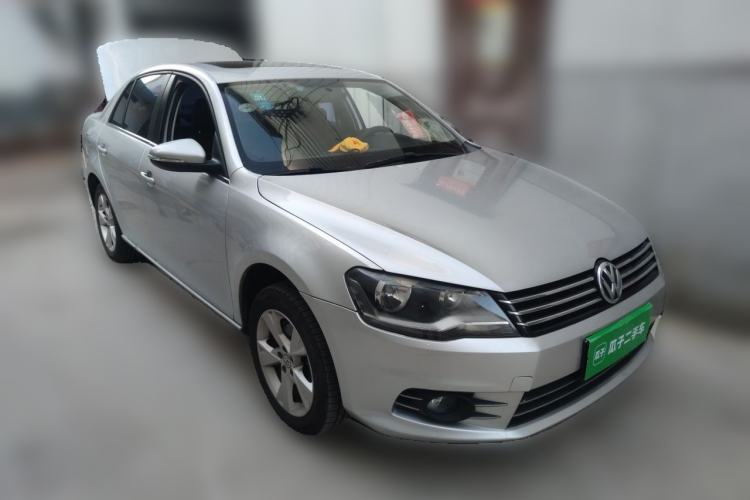Used Volkswagen Bora 2015 Zhuihui Edition 1.6L Manual Comfort Model Front Right 45 Deg