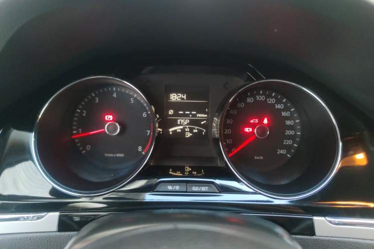 Used Volkswagen Bora 2015 Zhuihui Edition 1.6L Manual Comfort Model Instrument Cluster