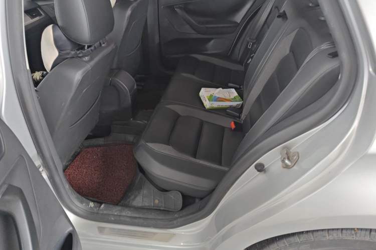 Used Volkswagen Bora 2015 Value Edition 1.6L Automatic Comfort Version Left Rear Seat