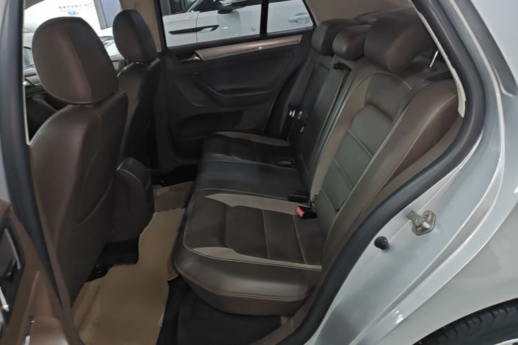 Used Volkswagen Bora 2015 Zhuihui Edition 1.6L Manual Comfort Model Left Rear Seat