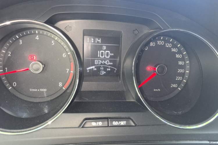 Used Volkswagen Bora 2015 Value Edition 1.6L Manual Fashionable Style Odometer Close Up