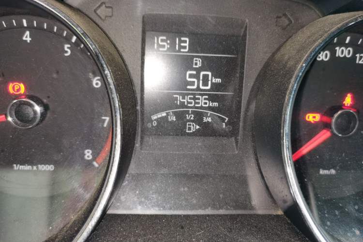 Used Volkswagen Bora 2015 Value Edition 1.6L Manual Fashionable Style Odometer Close Up
