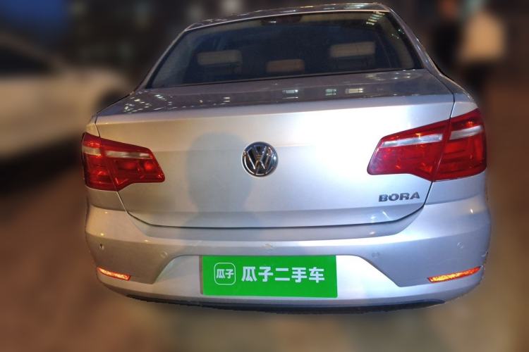Used Volkswagen Bora 2015 Value Edition 1.4TSI Automatic Sportline Rear