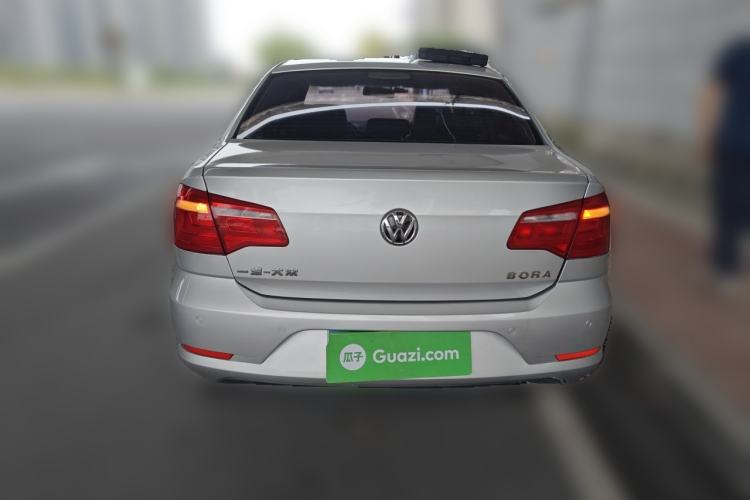 Used Volkswagen Bora 2015 Value Edition 1.6L Automatic Comfort Version Rear