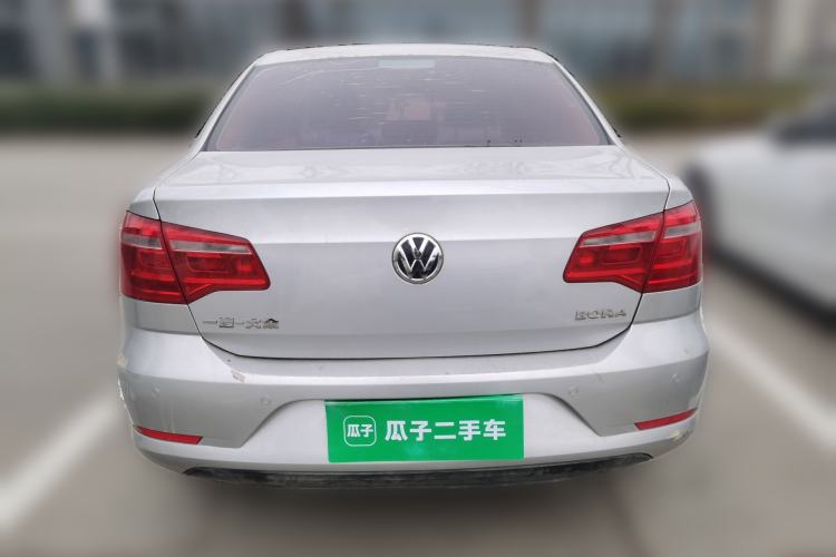 Used Volkswagen Bora 2015 Zhuihui Edition 1.6L Manual Comfort Model Rear