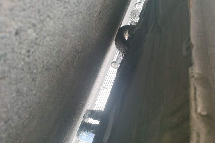 Used Volkswagen Bora 2015 Zhuihui Edition 1.6L Manual Comfort Model Chassis Front Right