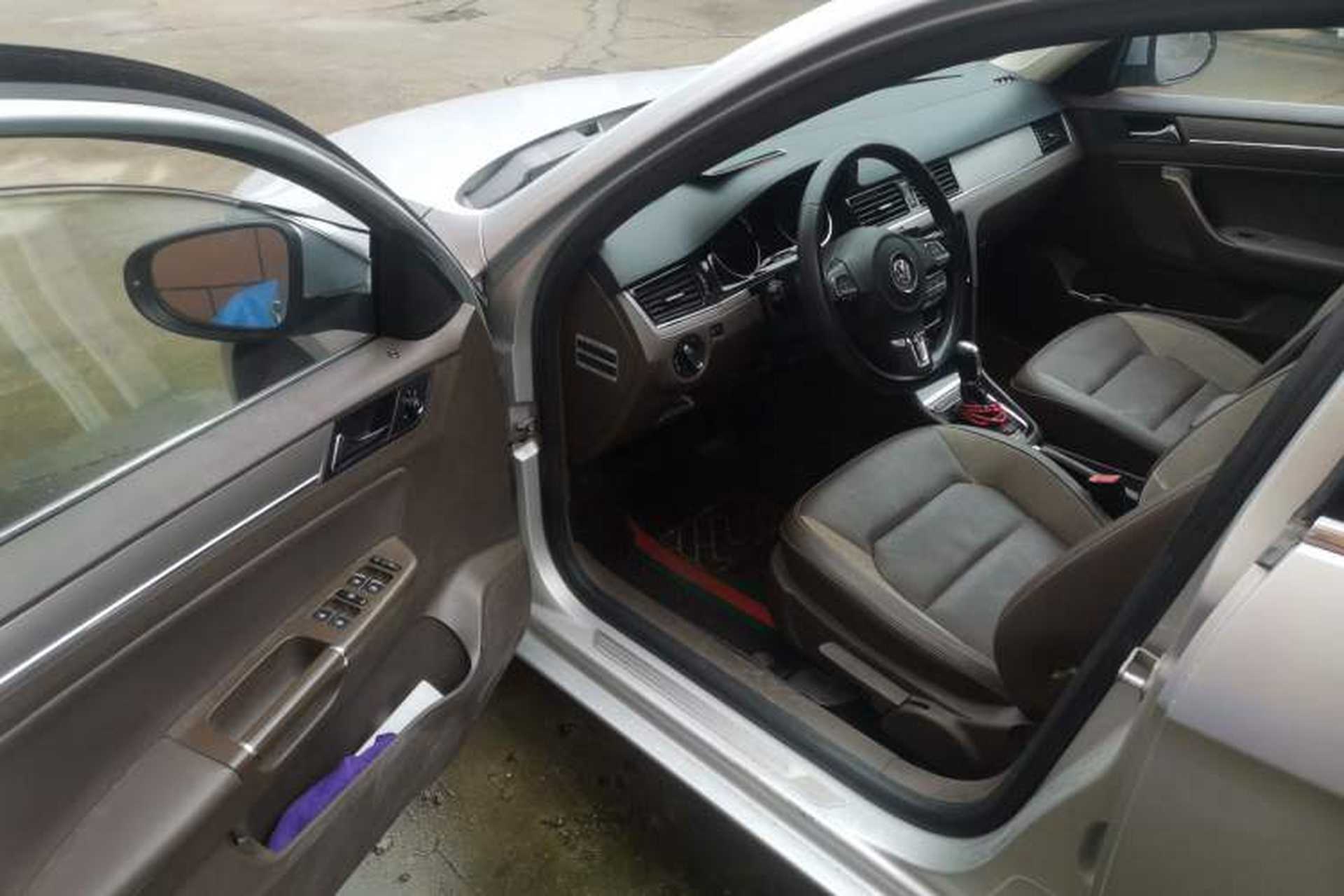 Used Volkswagen Bora 2015 Value Edition 1.6L Automatic Comfort Version Driver Seat