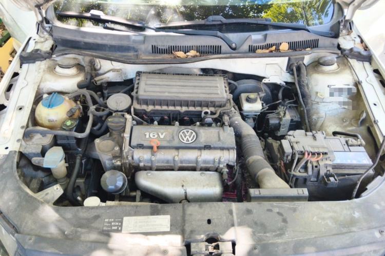 Used Volkswagen Bora 2015 Value Edition 1.6L Automatic Comfort Version Engine Bay
