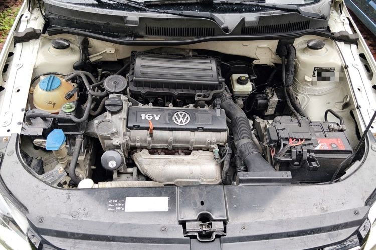Used Volkswagen Bora 2015 Qihui Edition 1.6L Automatic Fashion Model Engine Bay