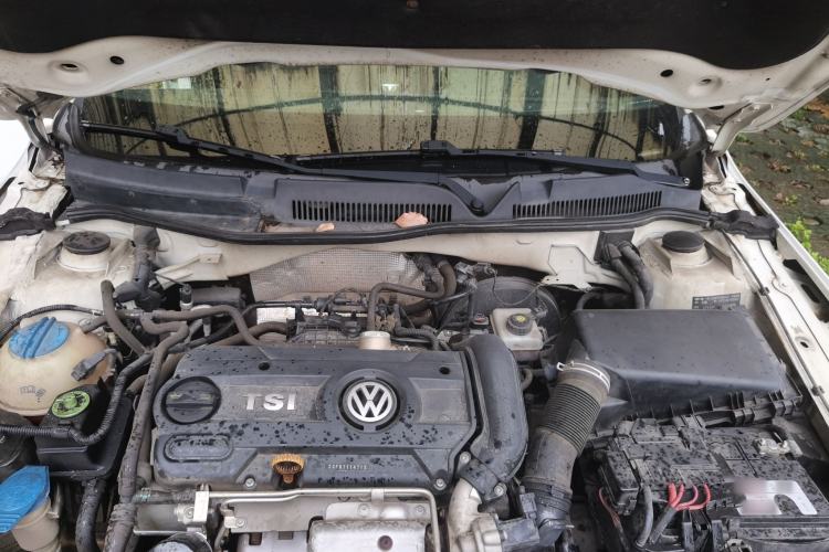 Used Volkswagen Bora 2015 Value Edition 1.4TSI Automatic Sportline Engine Bay
