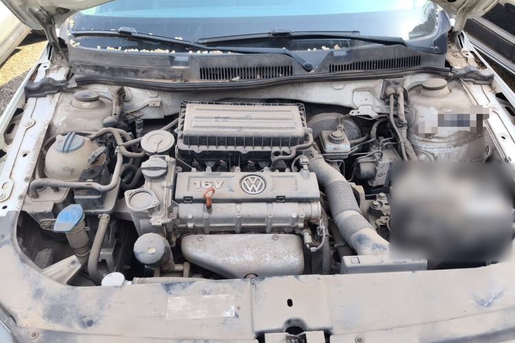 Used Volkswagen Bora 2015 Value Edition 1.6L Manual Fashionable Style Engine Bay