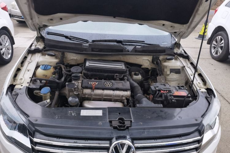 Used Volkswagen Bora 2015 Qihui Edition 1.6L Automatic Fashion Model Engine Bay