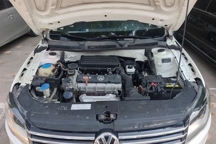 Used Volkswagen Bora 2015 Qihui Edition 1.6L Automatic Fashion Model Engine Bay