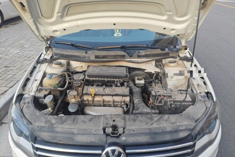 Used Volkswagen Bora 2015 Zhuihui Edition 1.6L Manual Comfort Model Engine Bay