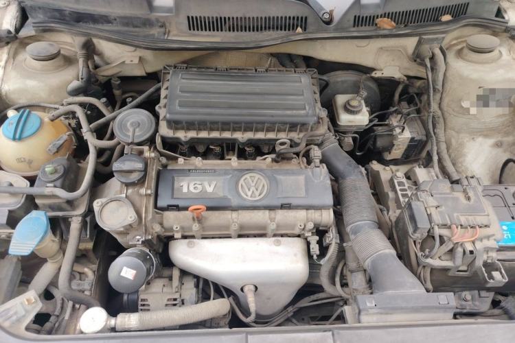 Used Volkswagen Bora 2015 Qihui Edition 1.6L Automatic Fashion Model Engine Bay