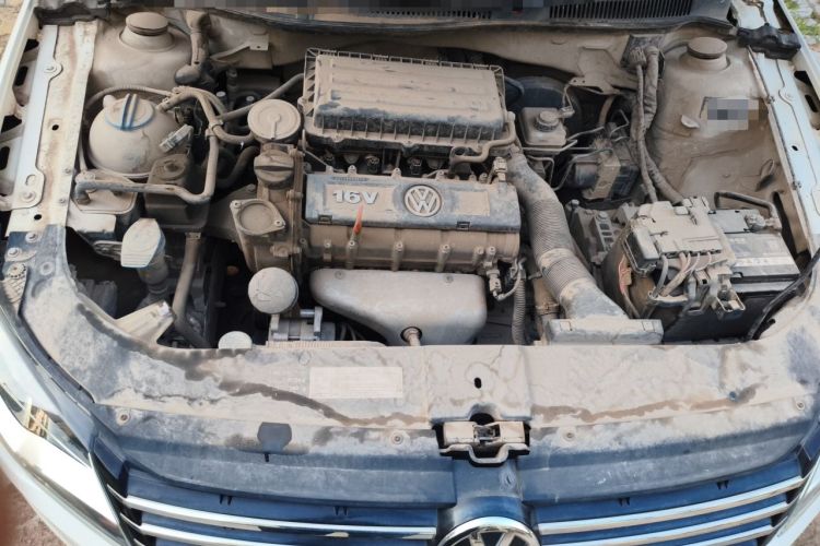 Used Volkswagen Bora 2015 Value Edition 1.6L Automatic Comfort Version Engine Bay