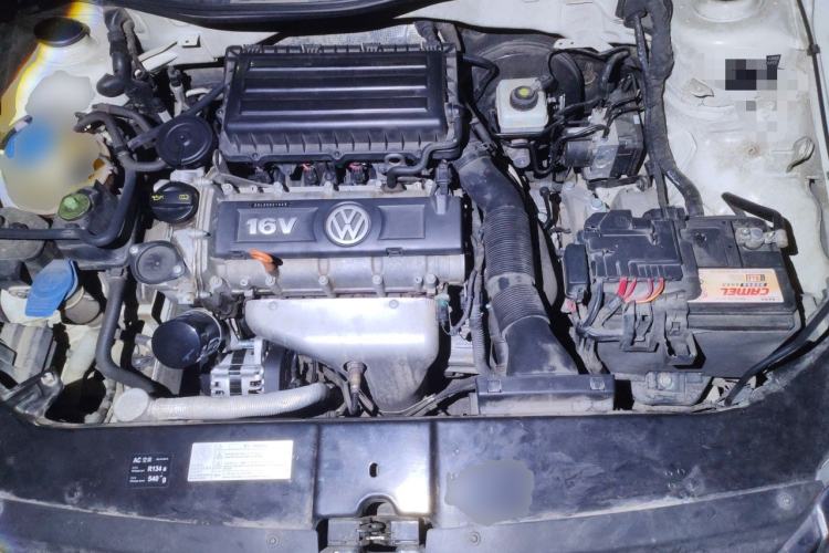 Used Volkswagen Bora 2015 Qihui Edition 1.6L Automatic Fashion Model Engine Bay