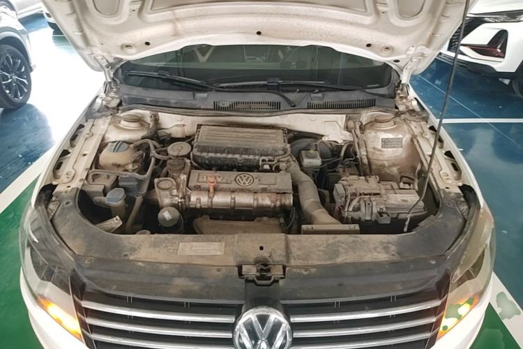 Used Volkswagen Bora 2015 Value Edition 1.6L Manual Fashionable Style Engine Bay