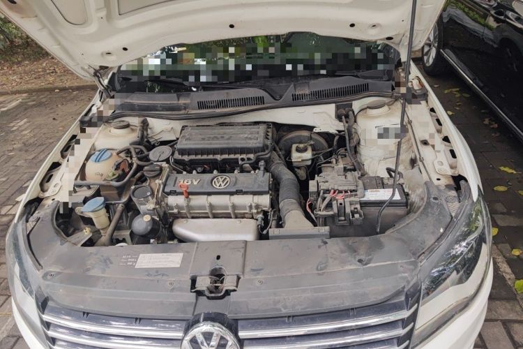 Used Volkswagen Bora 2015 Zhuihui Edition 1.6L Manual Comfort Model Engine Bay