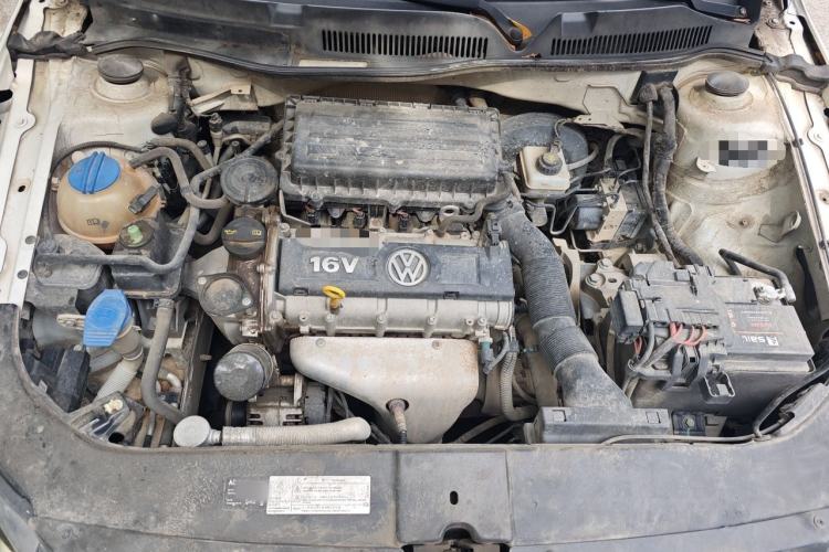 Used Volkswagen Bora 2015 Value Edition 1.6L Manual Fashionable Style Engine Bay