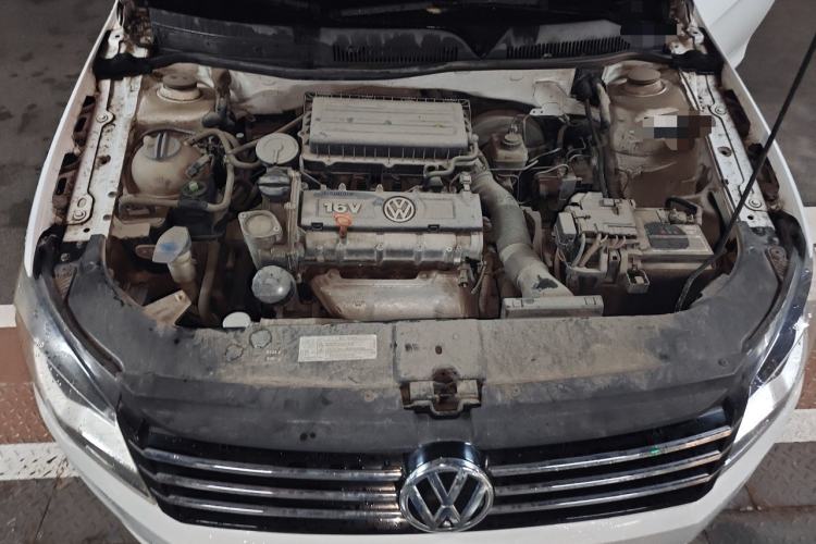 Used Volkswagen Bora 2015 Zhuihui Edition 1.6L Manual Comfort Model Engine Bay