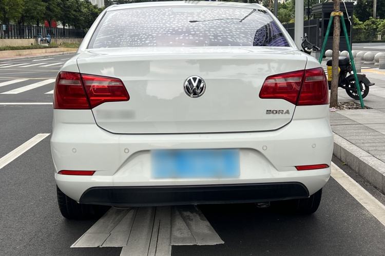 Used Volkswagen Bora 2015 Qihui Edition 1.6L Automatic Fashion Model Exterior 4