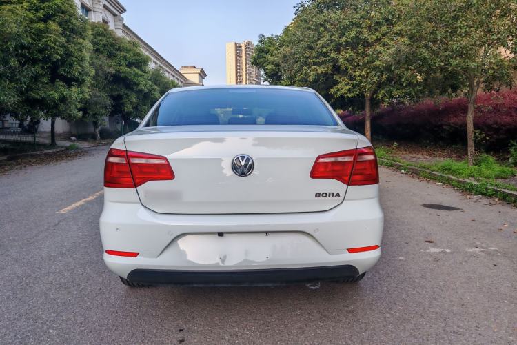 Used Volkswagen Bora 2015 Qihui Edition 1.6L Automatic Fashion Model Exterior 6
