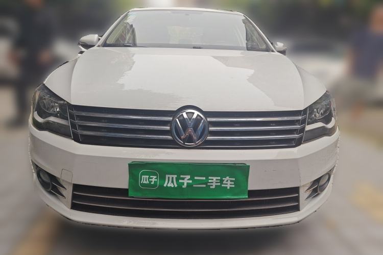 Used Volkswagen Bora 2015 Value Edition 1.6L Manual Fashionable Style Front