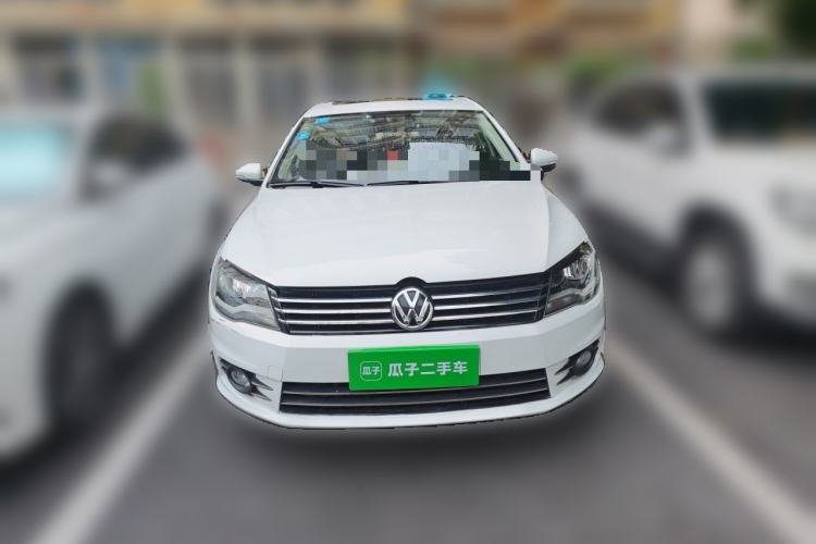 Used Volkswagen Bora 2015 Value Edition 1.6L Automatic Comfort Version Front