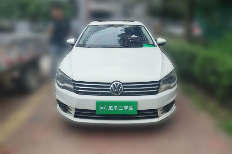 Used Volkswagen Bora 2015 Value Edition 1.6L Automatic Comfort Version Front