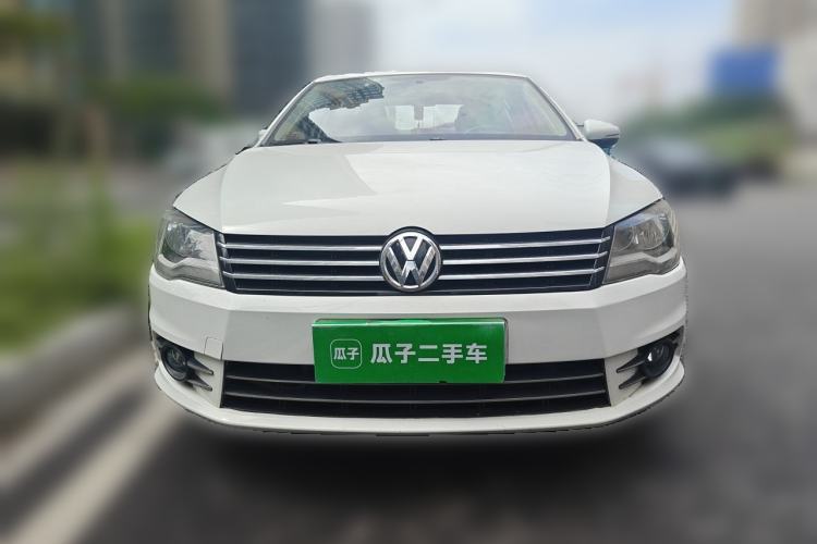 Used Volkswagen Bora 2015 Value Edition 1.6L Automatic Comfort Version Front
