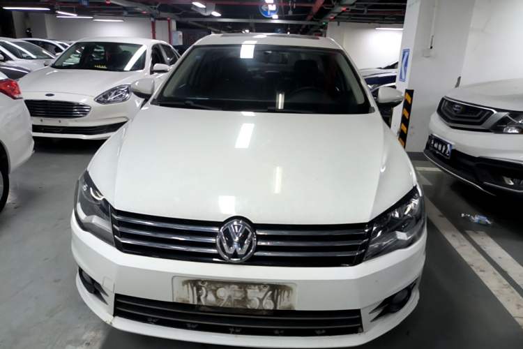 Used Volkswagen Bora 2015 Zhuihui Edition 1.6L Manual Comfort Model Front