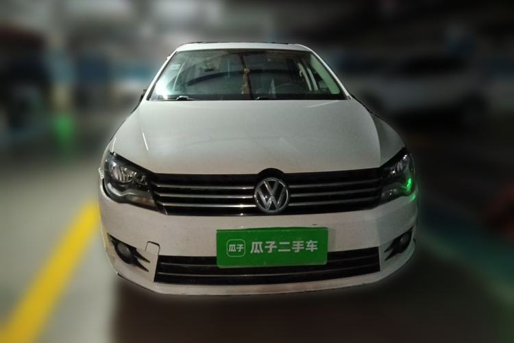 Used Volkswagen Bora 2015 Value Edition 1.6L Automatic Comfort Version Front