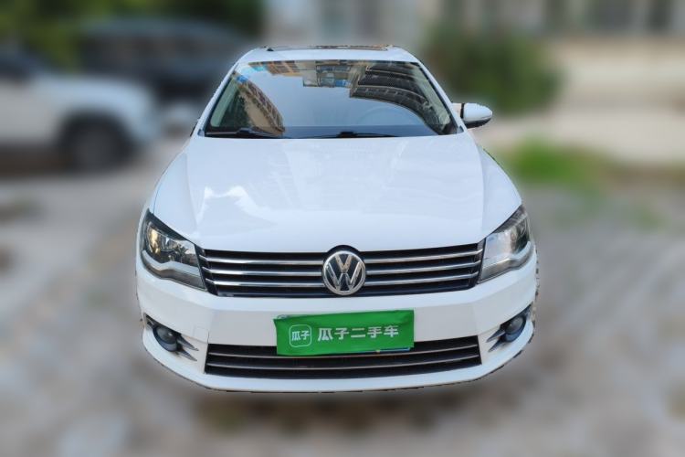 Used Volkswagen Bora 2015 Value Edition 1.6L Automatic Comfort Version Front