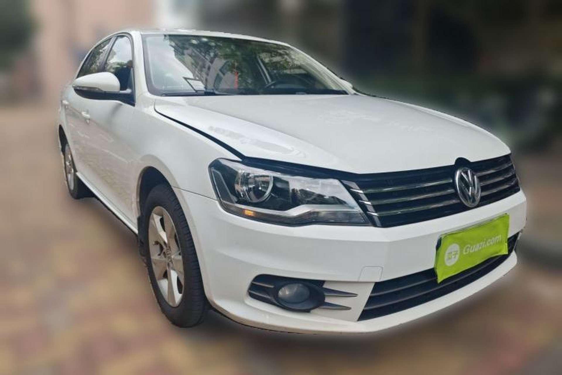 Used Volkswagen Bora 2015 Value Edition 1.6L Automatic Comfort Version Front Right 45 Deg