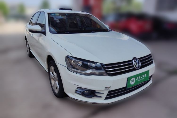 Used Volkswagen Bora 2015 Zhuihui Edition 1.6L Manual Comfort Model Front Right 45 Deg