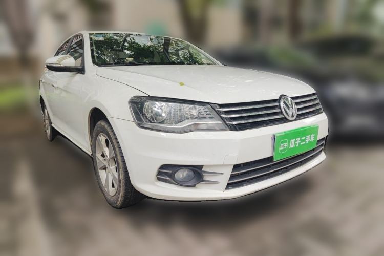 Used Volkswagen Bora 2015 Zhuihui Edition 1.6L Manual Comfort Model Front Right 45 Deg