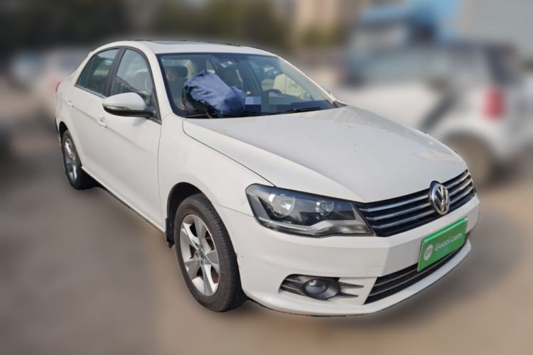 Used Volkswagen Bora 2015 Zhuihui Edition 1.6L Manual Comfort Model Front Right 45 Deg